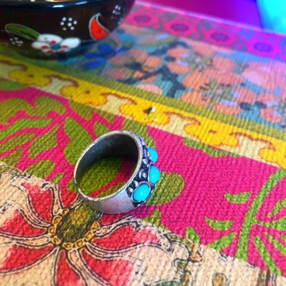 Turquoise ring - Picture 2 of 2